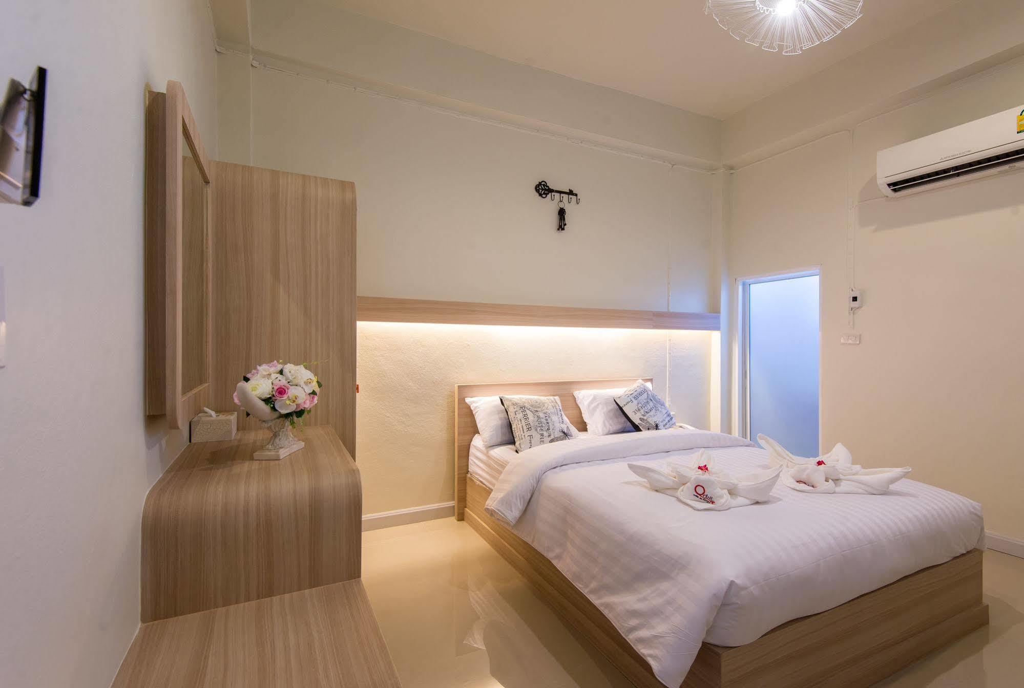 Orbit Key Hotel 끄라비 외부 사진